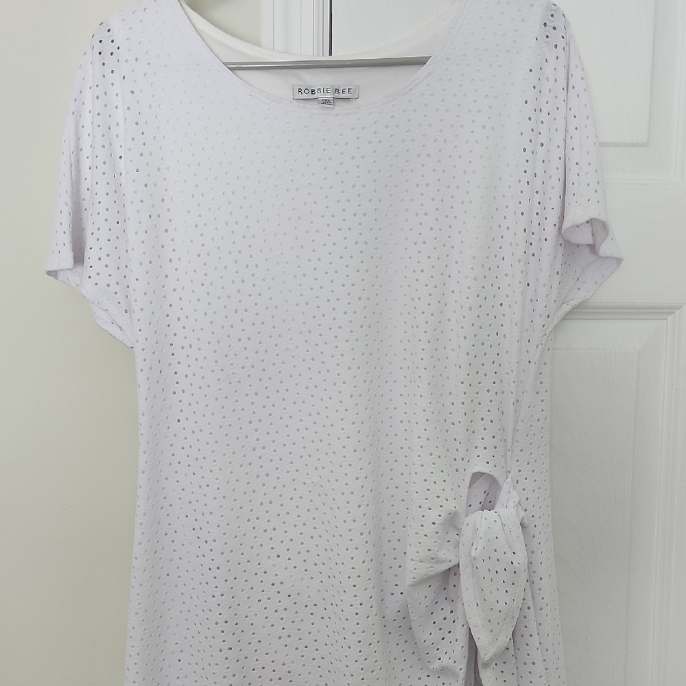 Robbie Bee White Eyelet Short Sleeve Dress